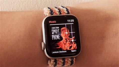 Can You Play Music from Apple Watch: A Detailed Exploration